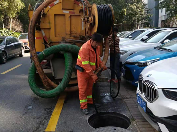 那坡排污管道清淤